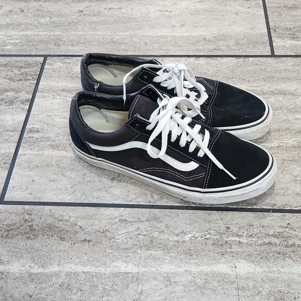 Vans Men's Black Canvas Sneakers